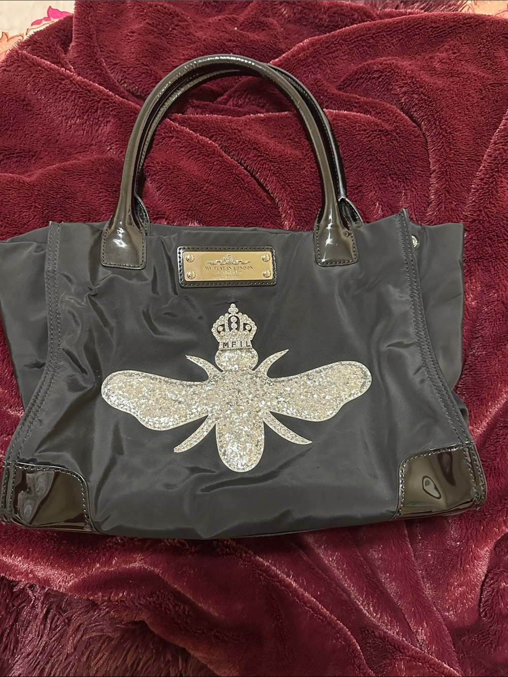 Black Women's Tote Bag with Glitter Bee Accent